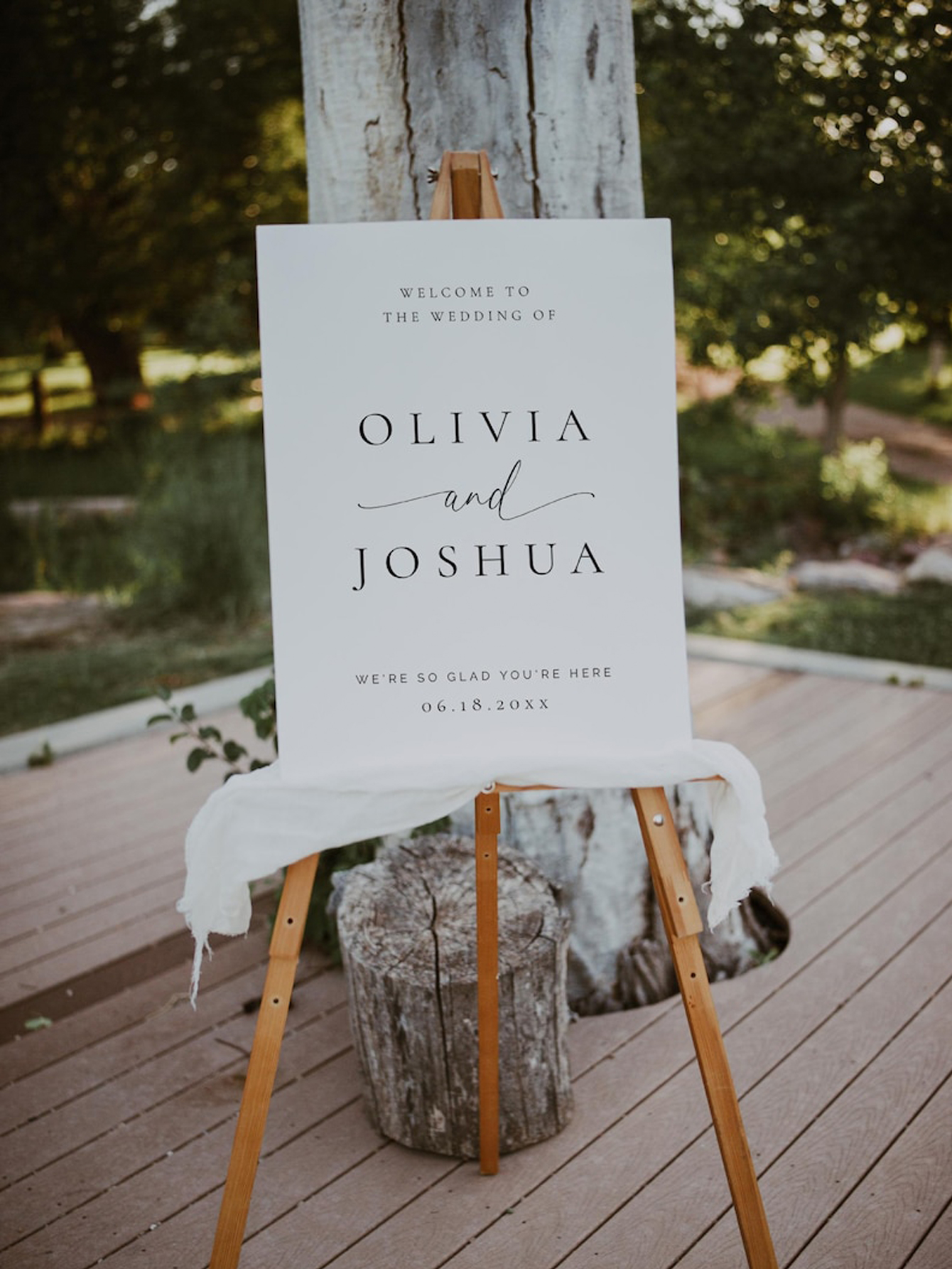 Minimalist Wedding Welcome Sign